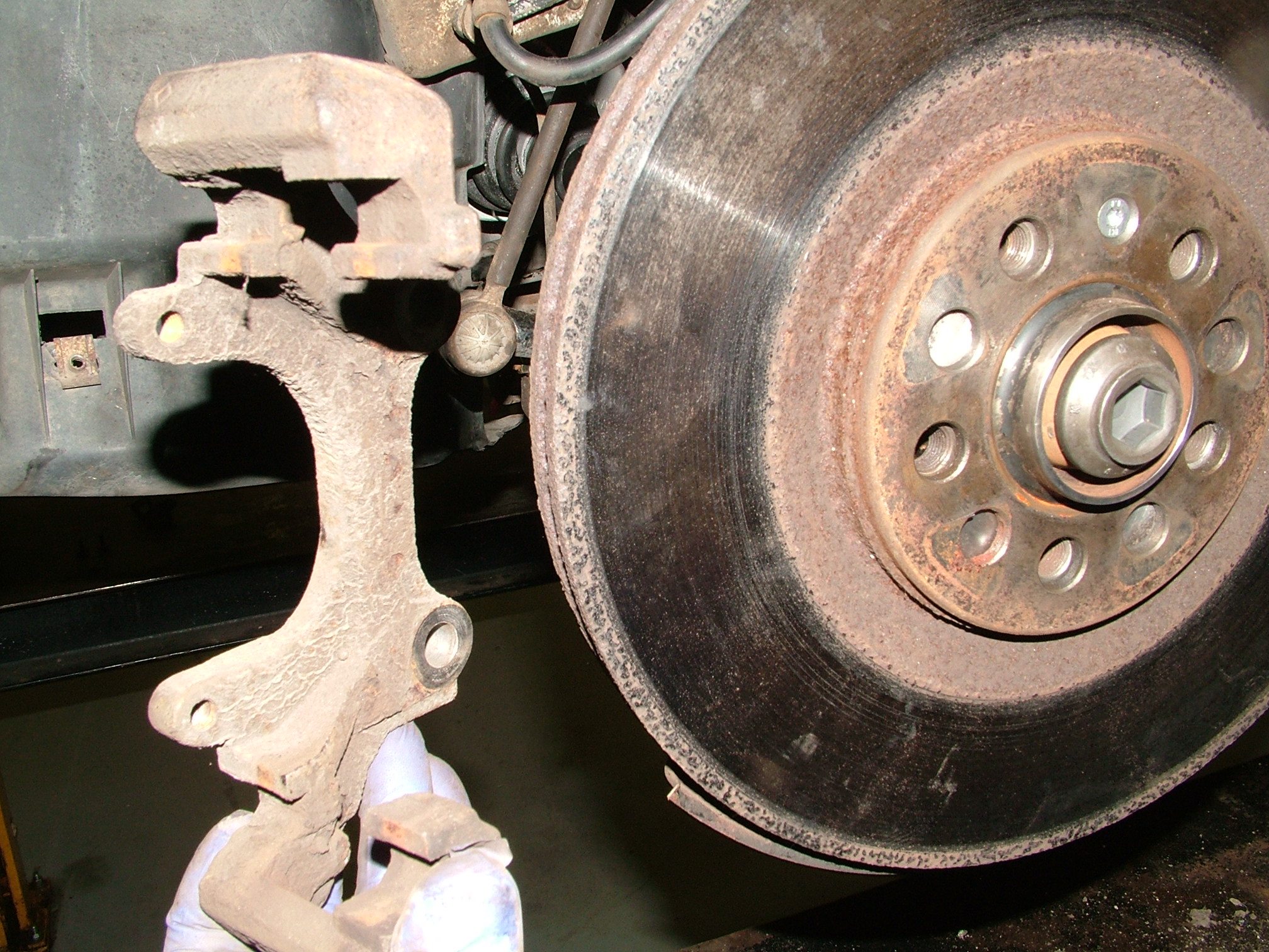 How to change a brake caliper Haynes Publishing